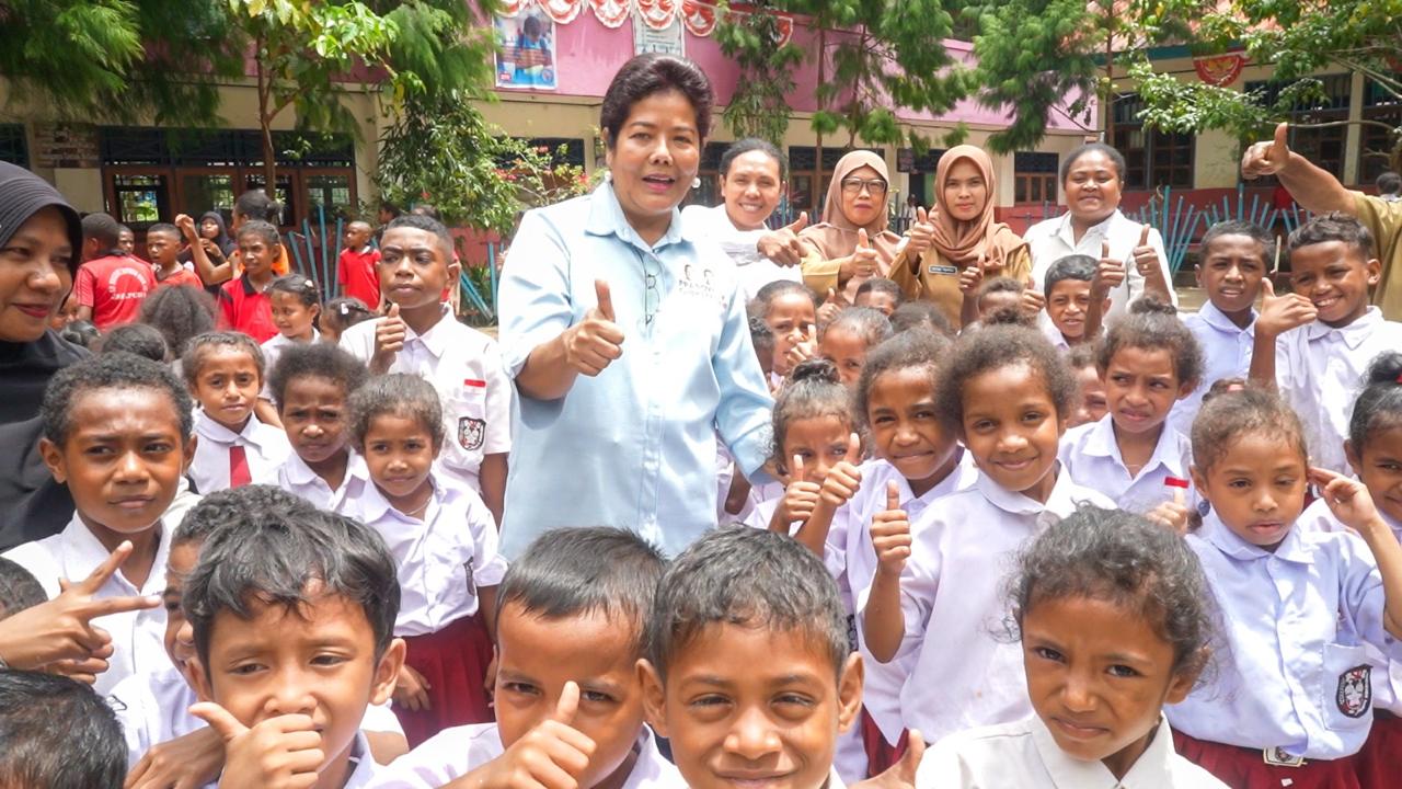 Gerindra Papua Tanggapi Demo Tolak MBG  Yanni Minta Program MBG Tidak Dipolitisasi