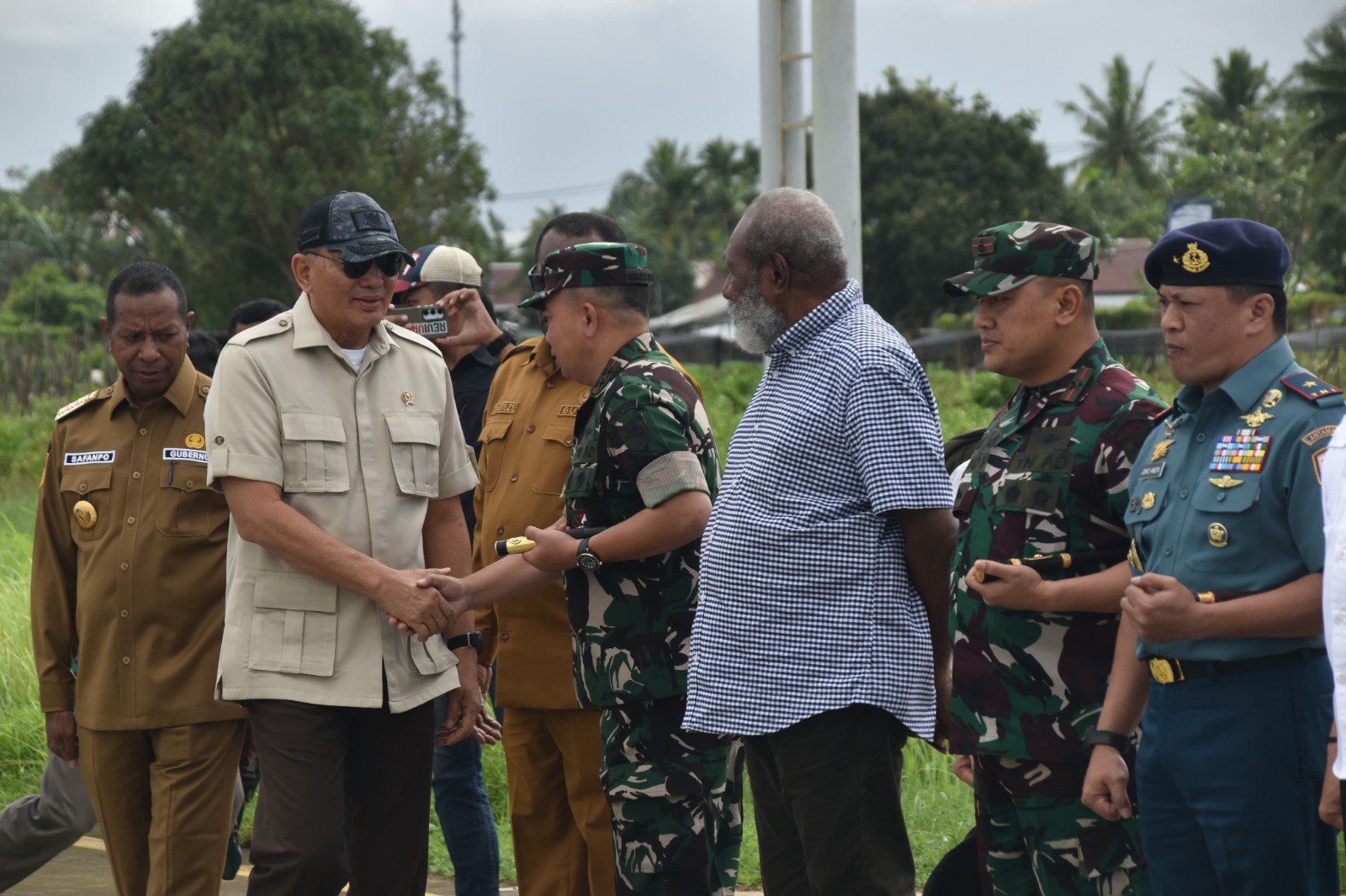 Pangdam Cenderawasih Sambut Kunker Menhan RI dan Wakasad