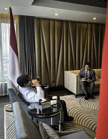 Diplomasi Telepon Prabowo –Trump Turunkan Tarif Produk RI