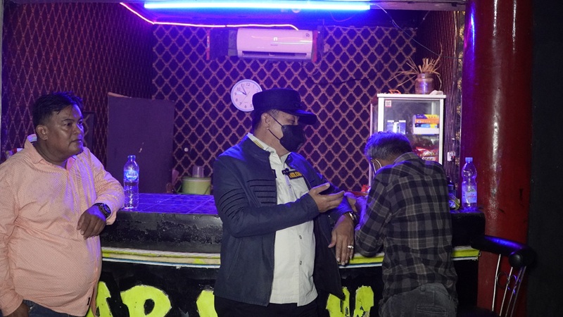 Wawalkot Rustan Saru Sidak Ke Sejumlah Tempat Hiburan Malam