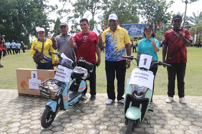 Walikota ABR Sindir ASN Pemkot Jayapura, Tak Ikut Meriahkan HUT Korpri