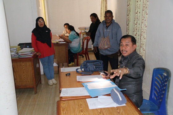 Lurah dan Bendahara Tak Ada Saat Wawalkot Jayapura Sidak ke Kantor Kelurahan Bhayangkara