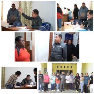 Wakil Walikota Jayapura Rustan Saru saat melakukan sidak di Kantor Lurah Bhayangkara