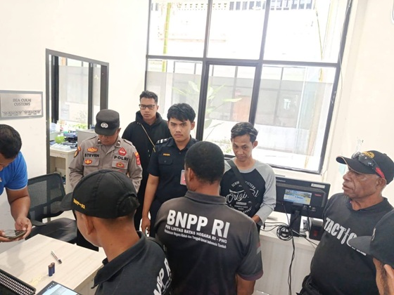 Pelintas Batas dari PNG Bawa Dua Amunisi Shotgun, Diamankan di PLBN Skouw
