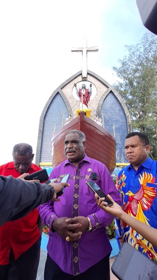 Jayapura Masih Dilanda Blank Spot, Abisai Rollo: Kota Tidak Boleh Susah Sinyal !