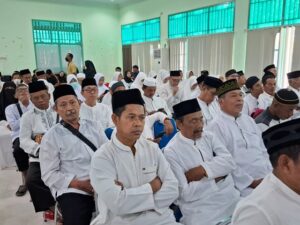 Jamaah Haji asal Kota Jayapura Kloter 27 Embarkasi Makasar