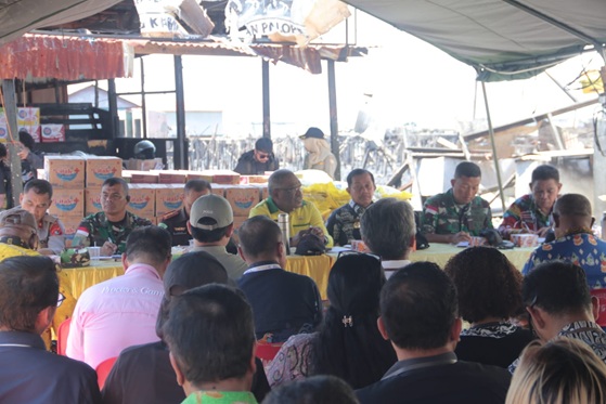 Wali Kota Jayapura Pimpin Rakor Penanganan Pasca Kebakaran Dok V
